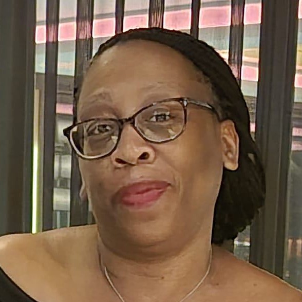 Cruise Brothers Travel Agent Kea Parker